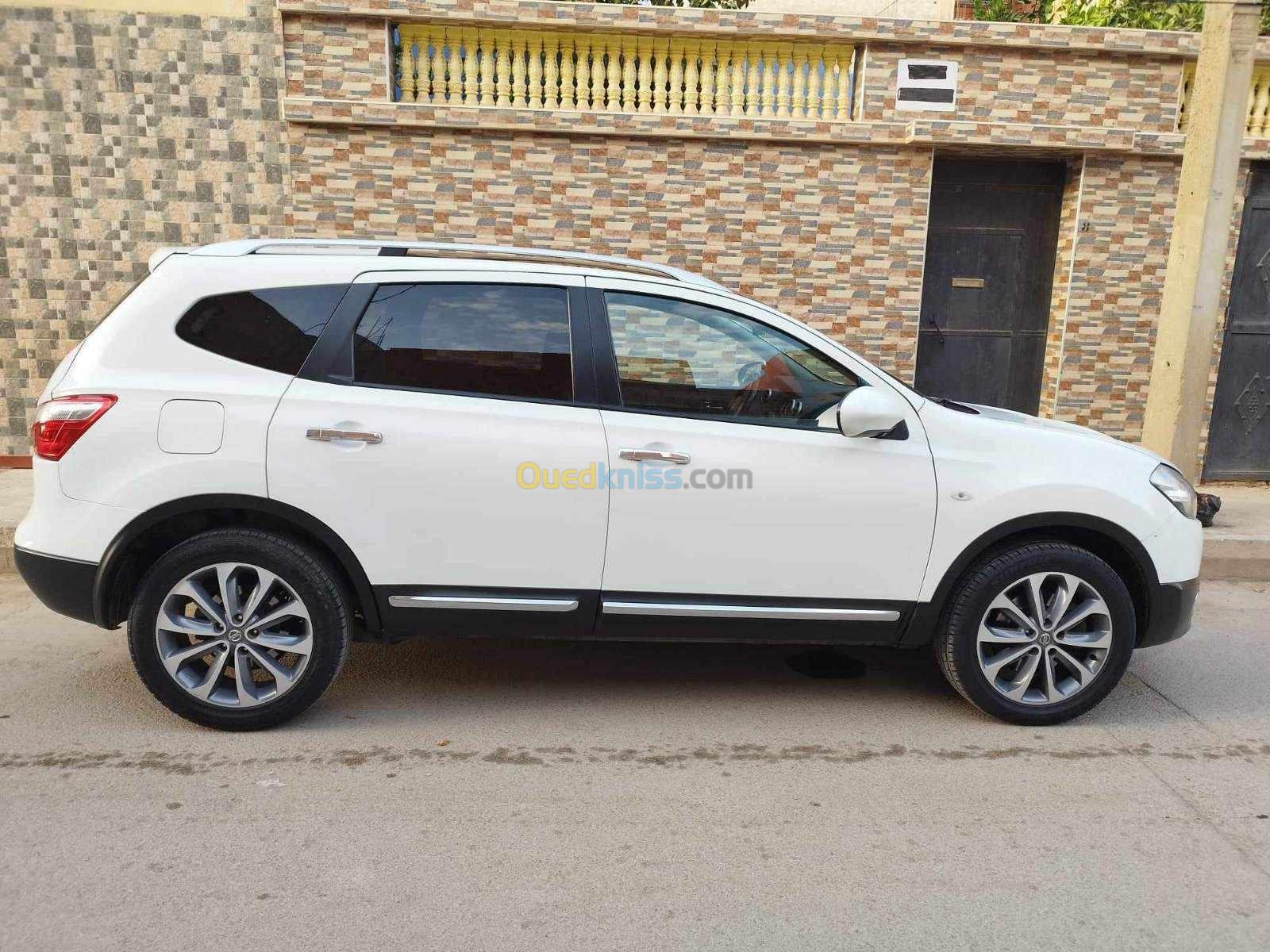 Nissan Qashqai 2015 +2 Tekna