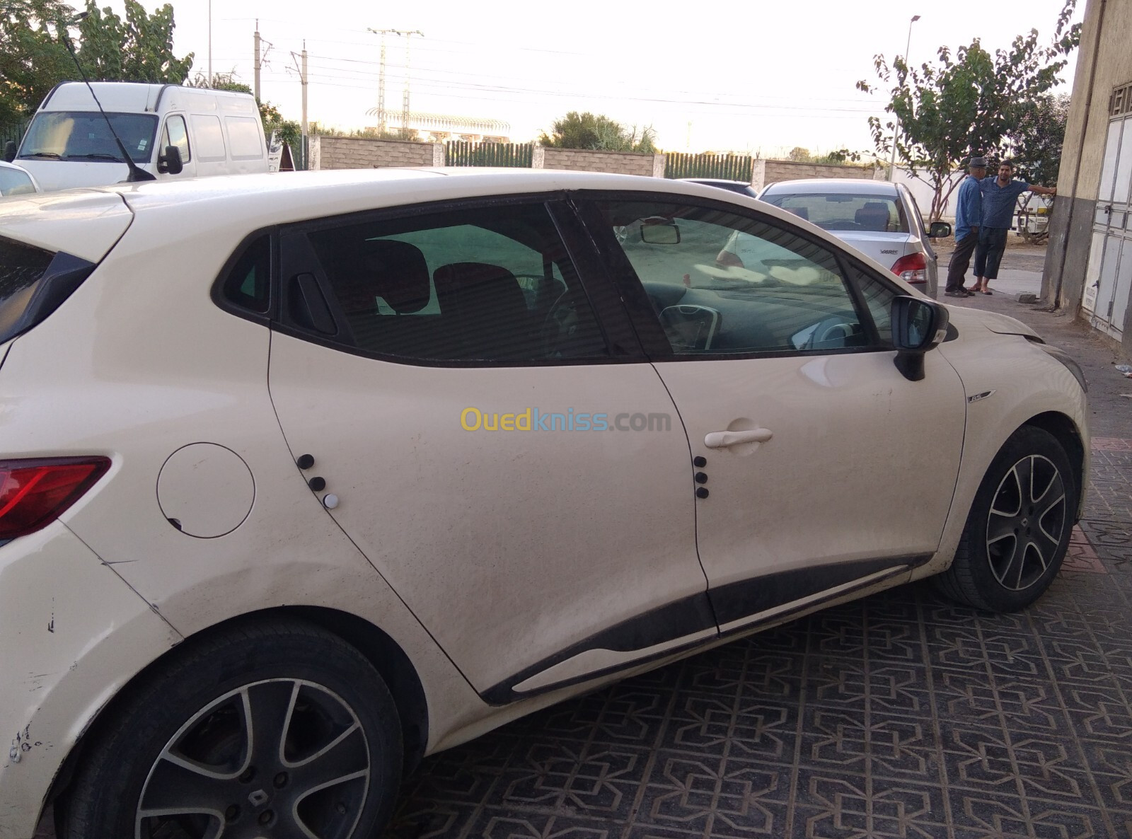 Renault Clio 4 2015 Limited 2