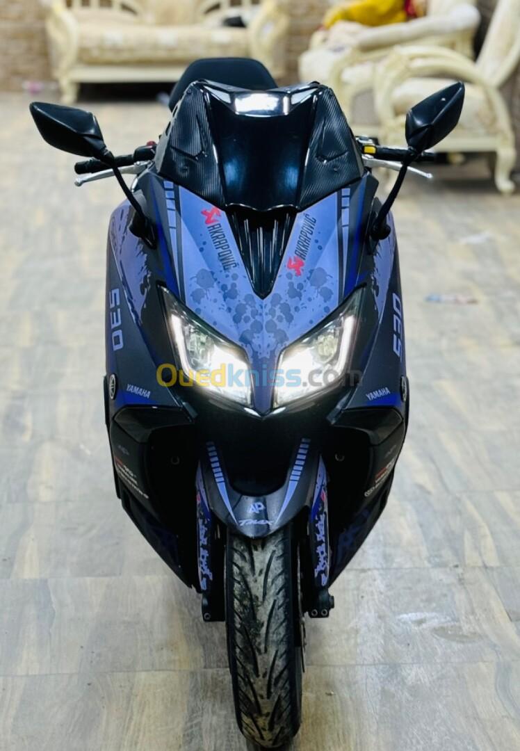 Yamaha Tmax 