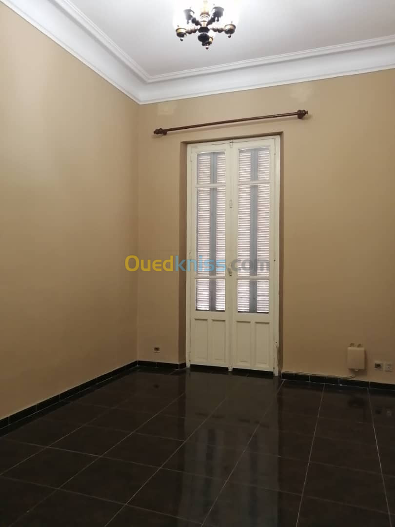 Location Appartement F5 Alger Alger centre