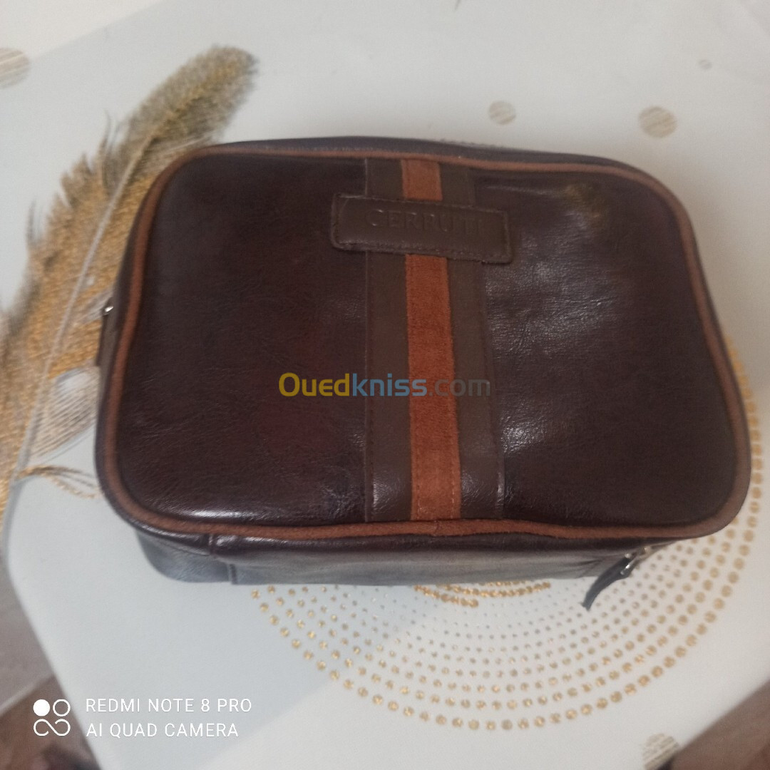 Trousse de toilette cuir Cerruti 