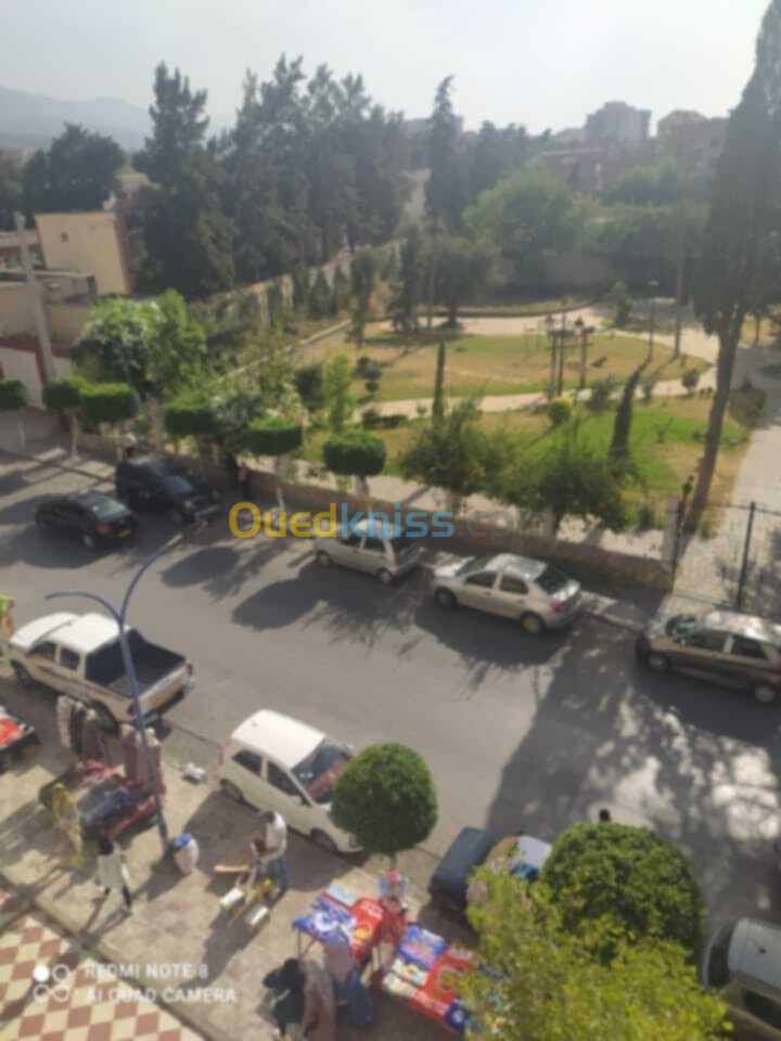 Cherche location Appartement F3 Blida Ouled yaich