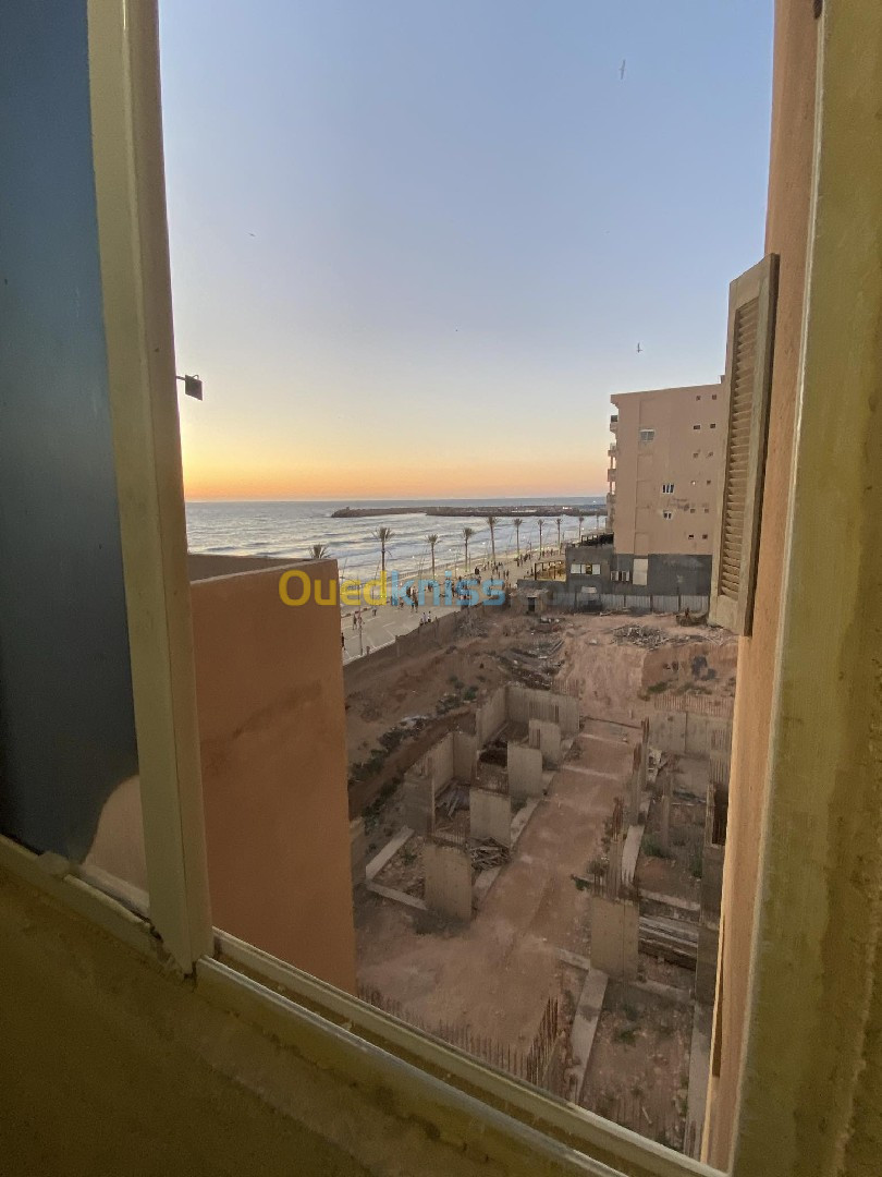 Location vacances Appartement F3 Mostaganem Mostaganem