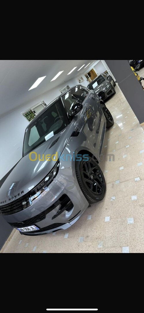 Rover Range 2023 V6