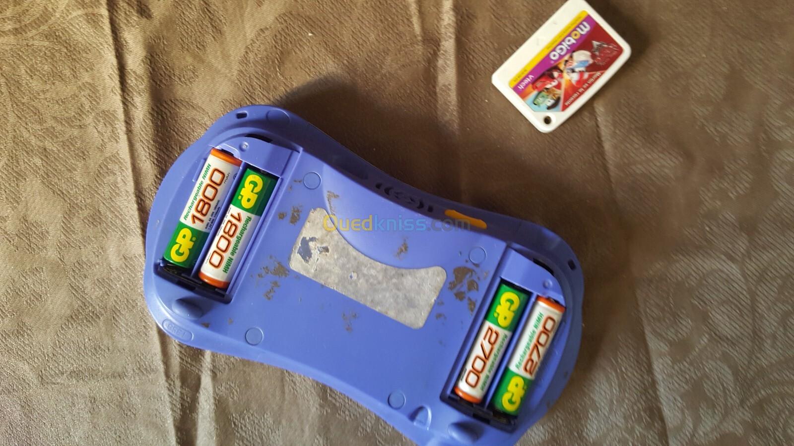 CONSOLE VTech MOBIGO + JEUX (3-8 ans)