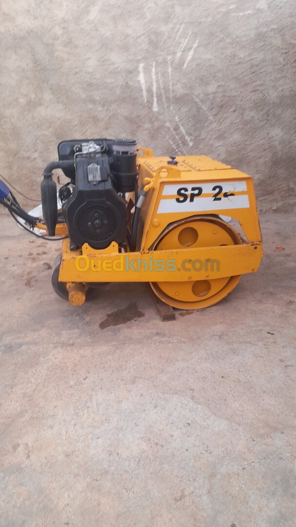 Compacteur Sonacom SP24 