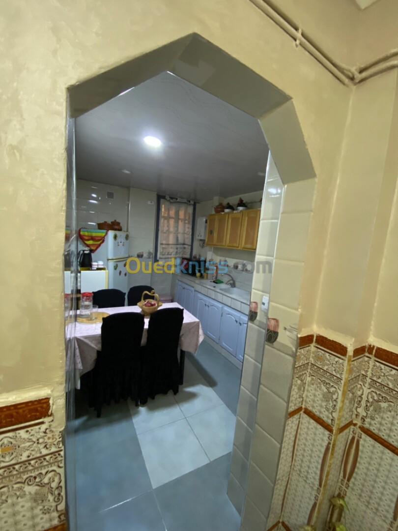 Vente Appartement F2 Alger Bordj el bahri