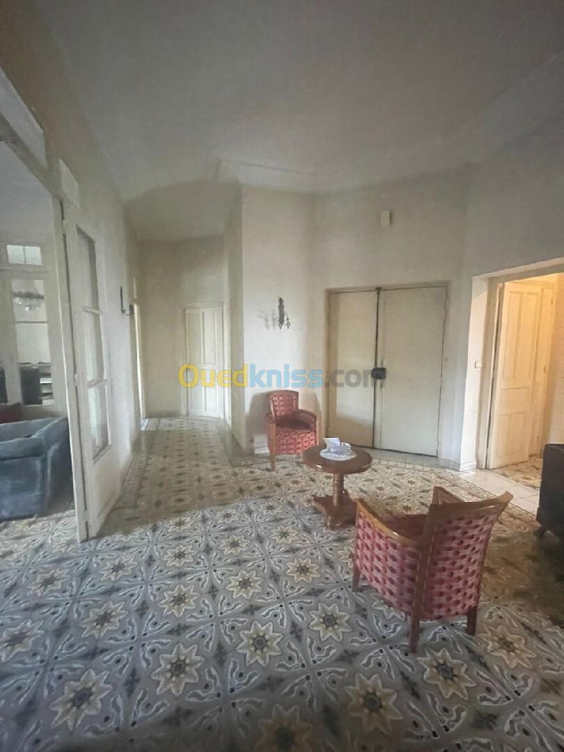 Cherche achat Appartement Alger El biar