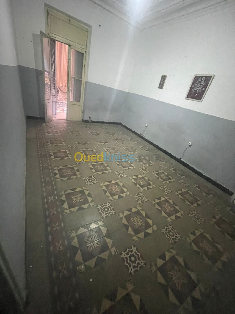 Vente Appartement F5 Alger Alger centre