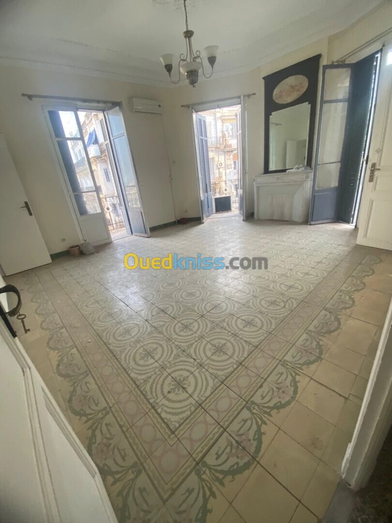 Vente Appartement F5 Alger Alger centre