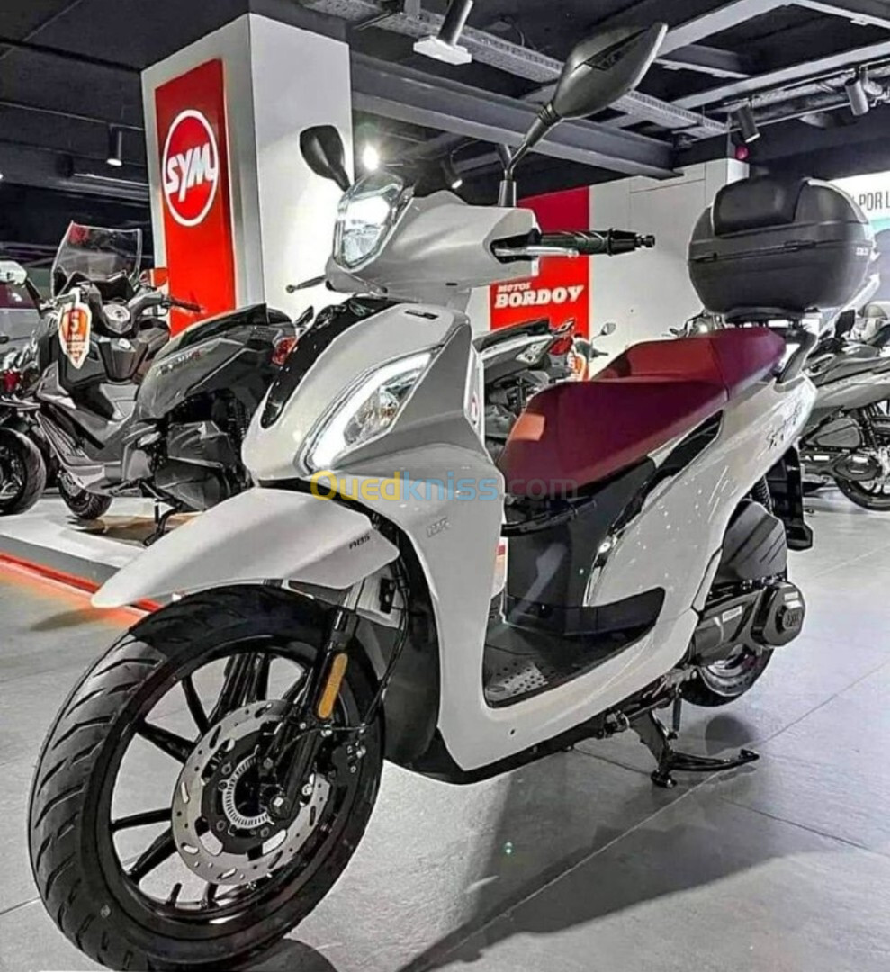 Sym ST 200 cc 2024