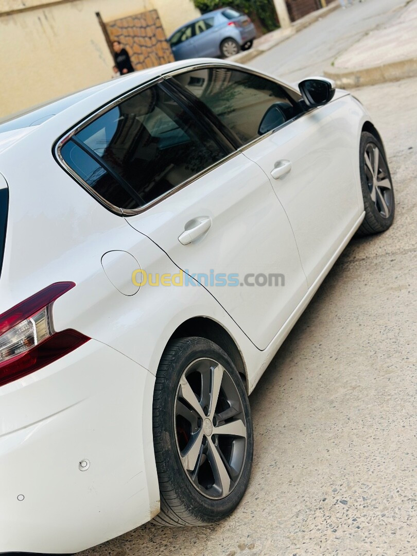 Peugeot 308 2015 Allure