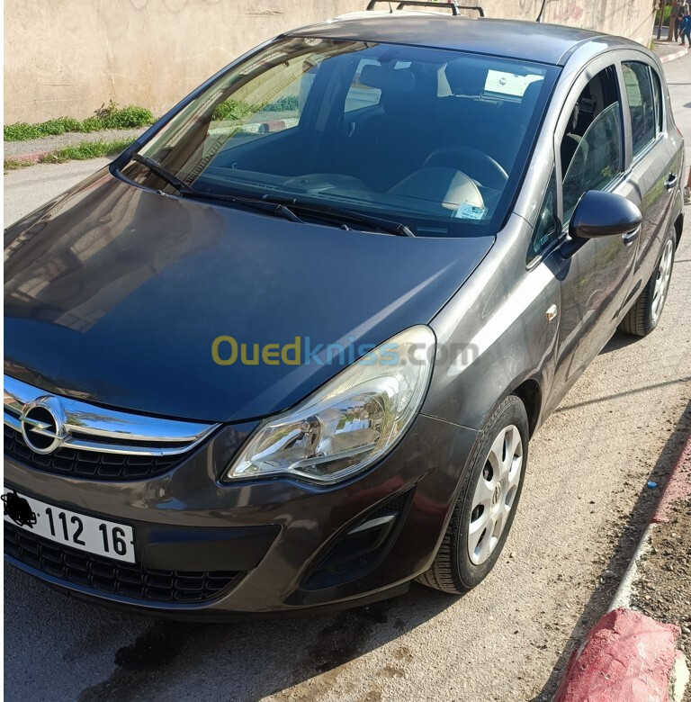 Opel Corsa 2012 