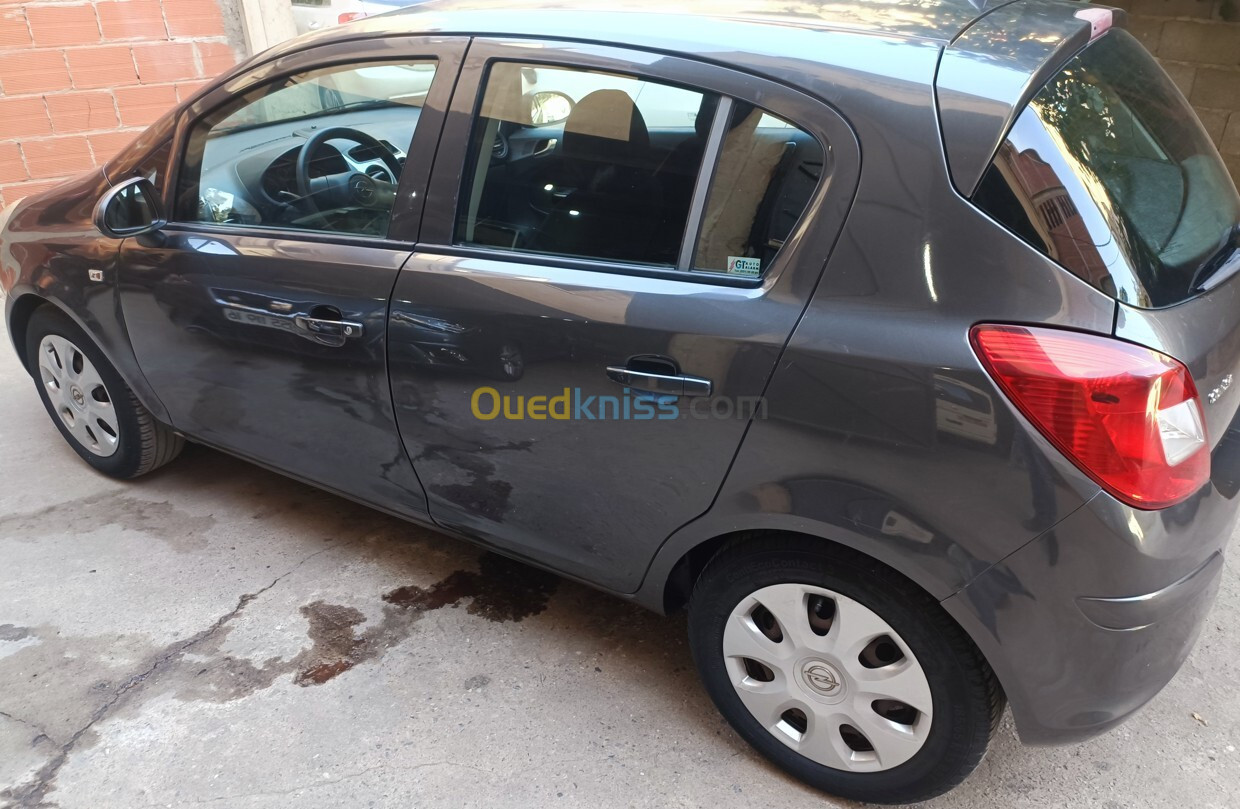 Opel Corsa 2012 