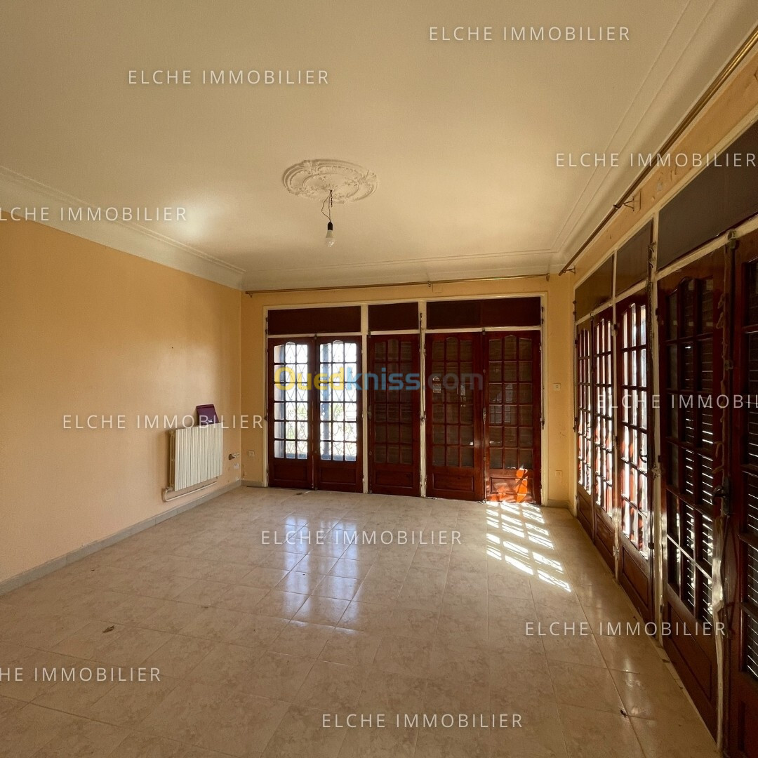 Vente Villa Oran Ain el turck