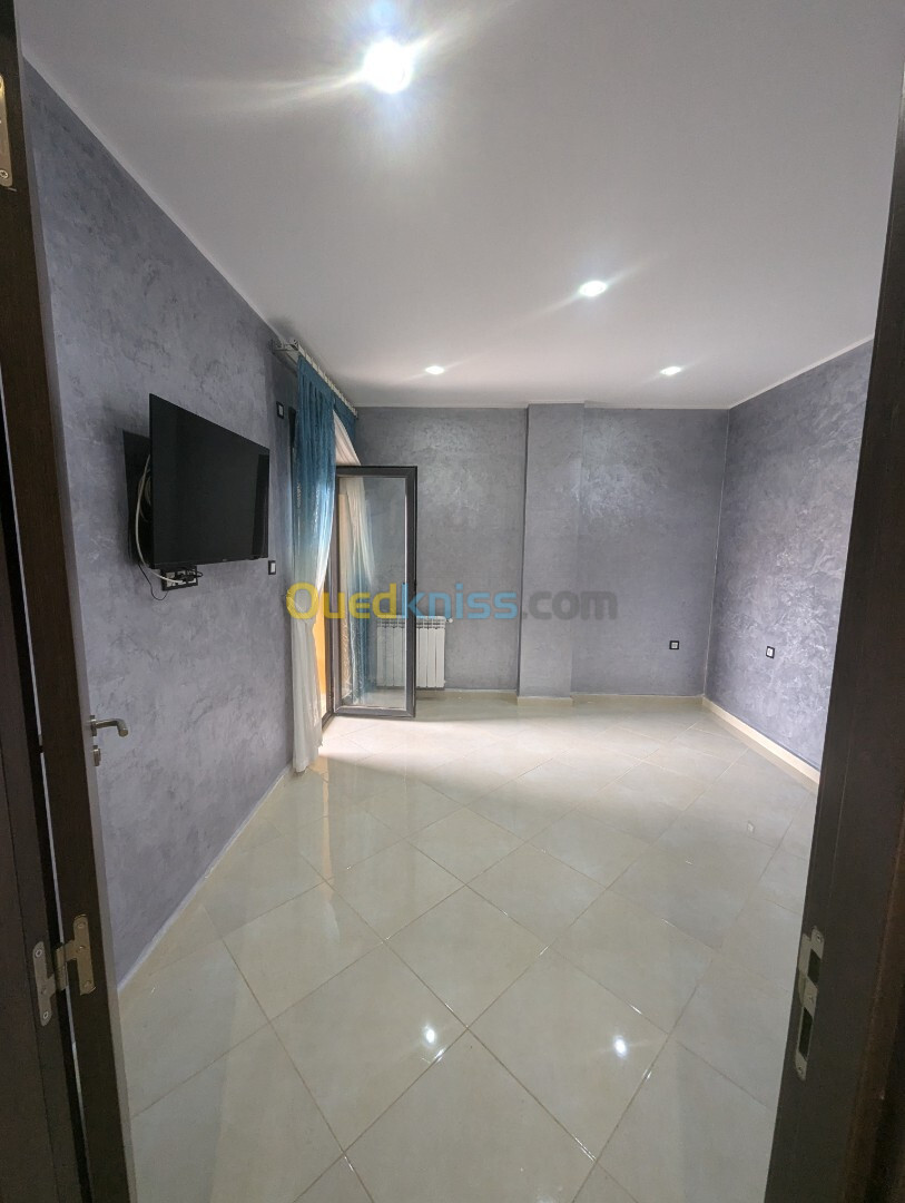 Location Appartement F4 Oran Bir el djir