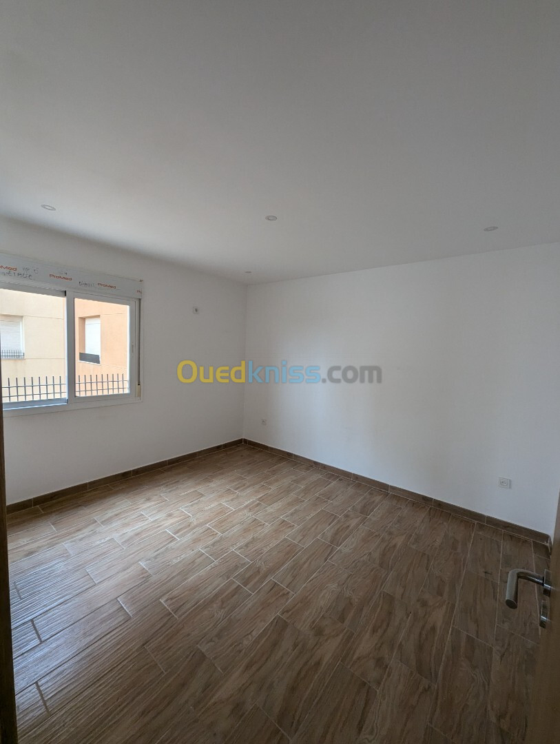 Vente Appartement F2 Oran Bir el djir