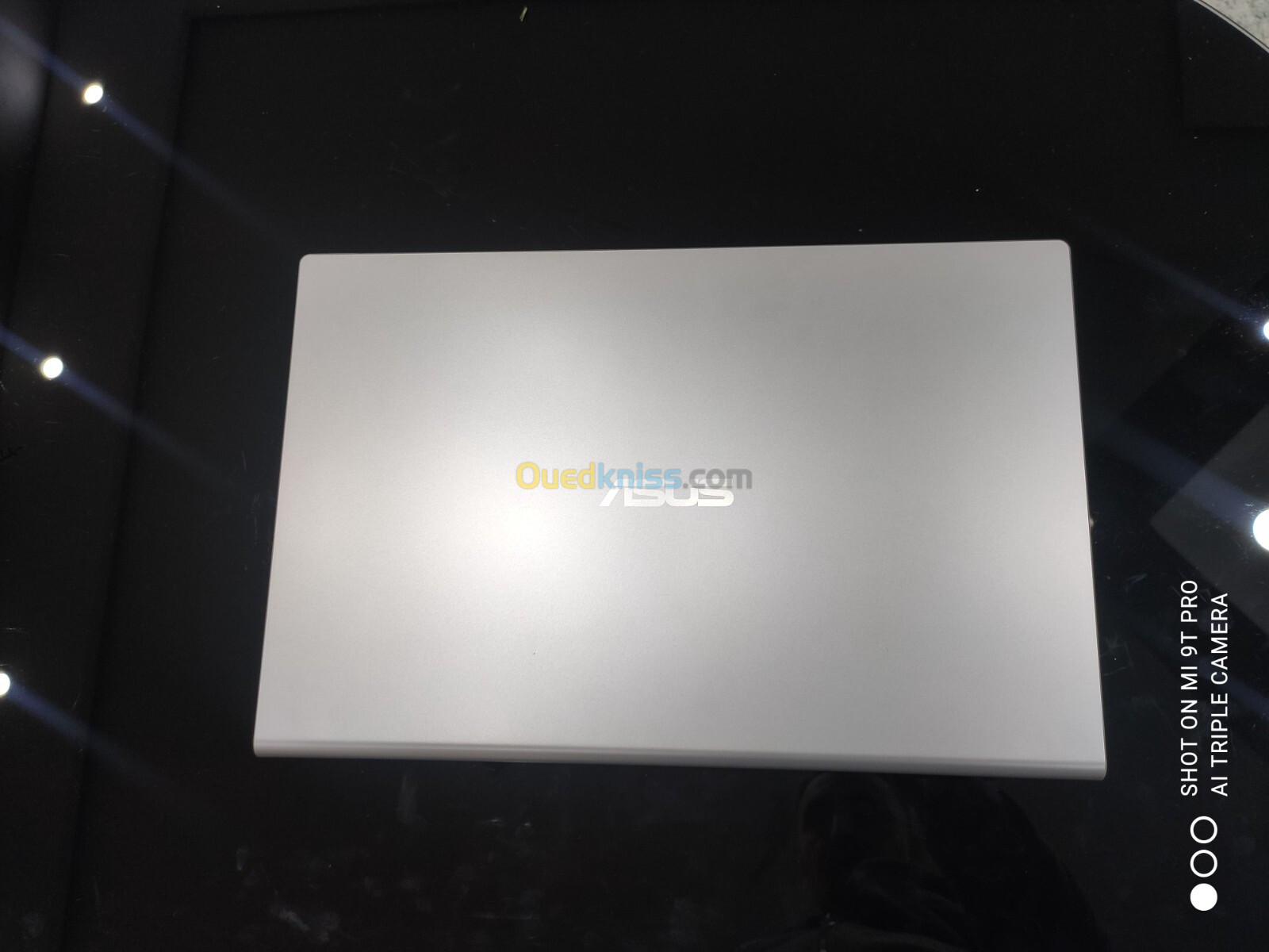 A vendre ASUS VIVOBOOK 15.6" état neuf