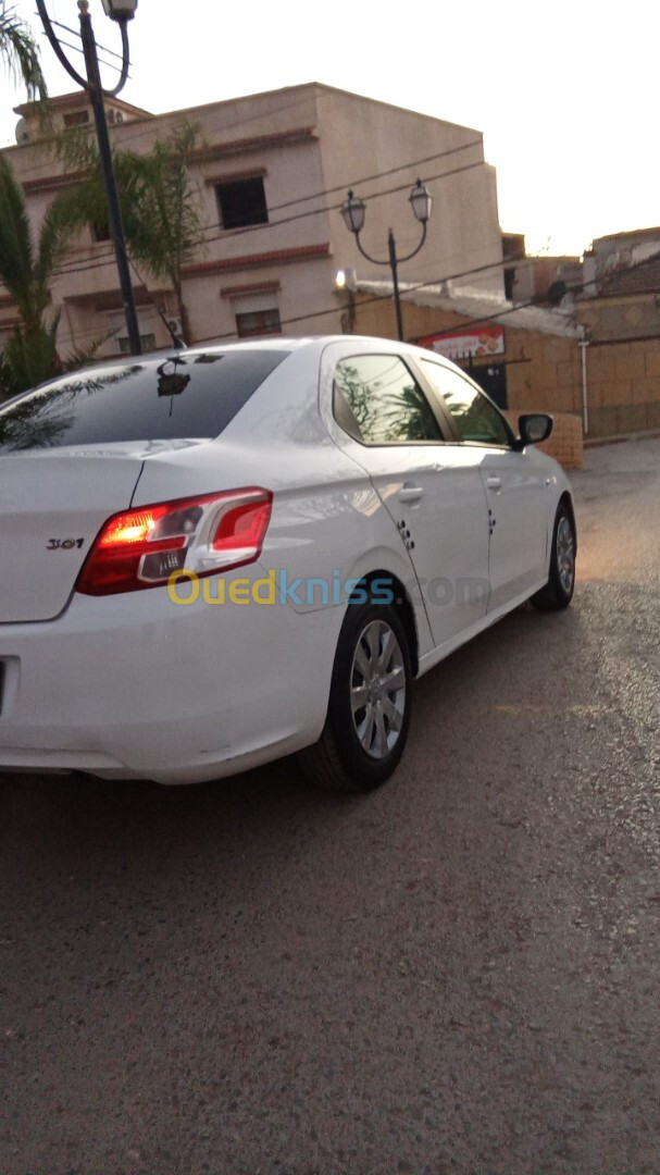 Peugeot 301 2013 Active