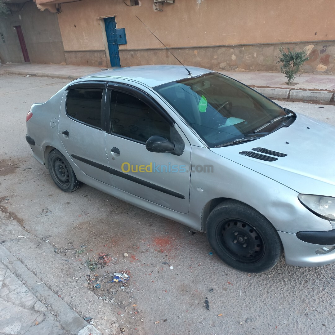 Peugeot 206 Sedan 2009 206 Sedan