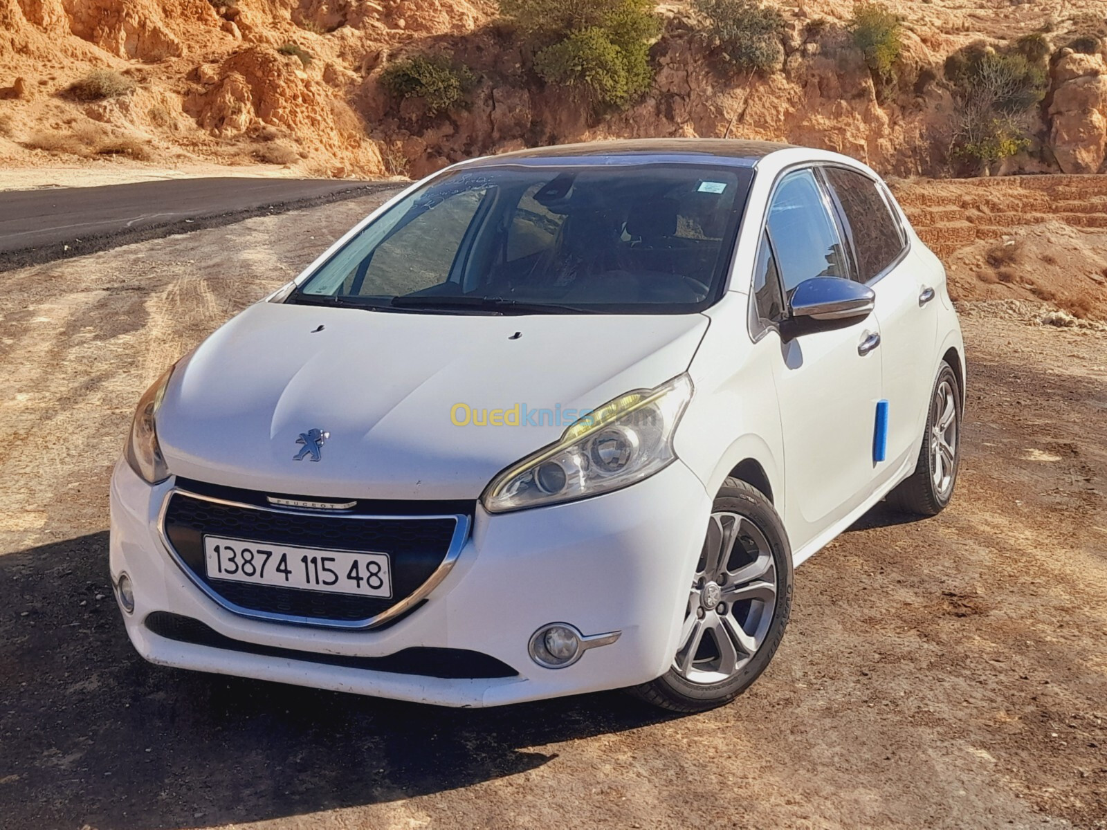 Peugeot 208 2015 Allure