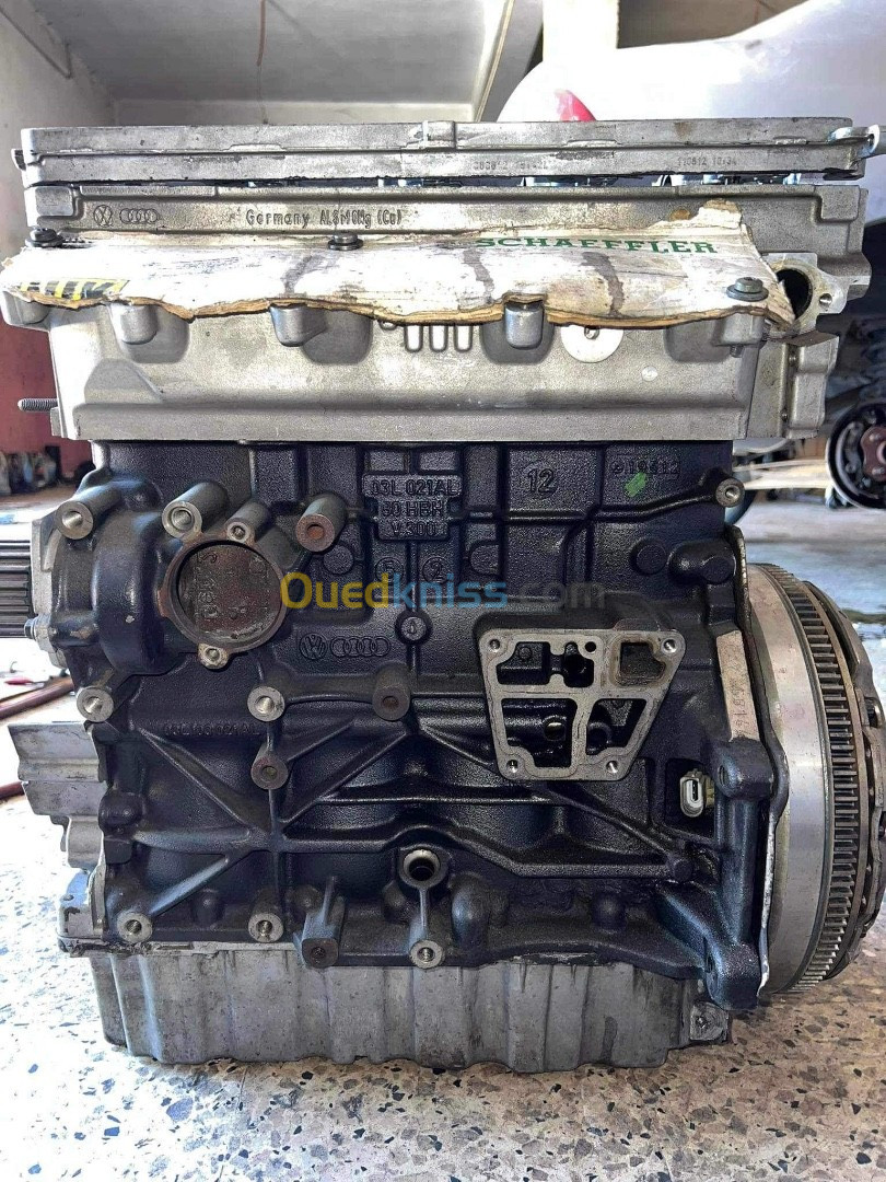 Moteur 03L 1.6 tdi 