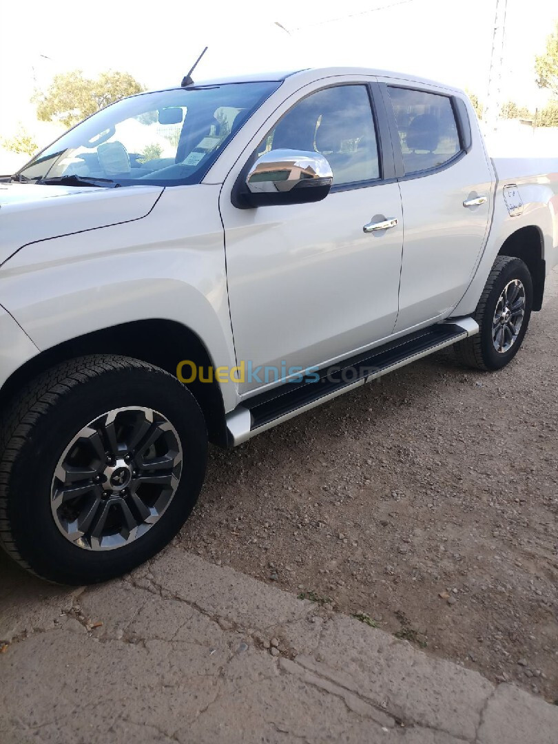 Mitsubishi L200 2022 L200