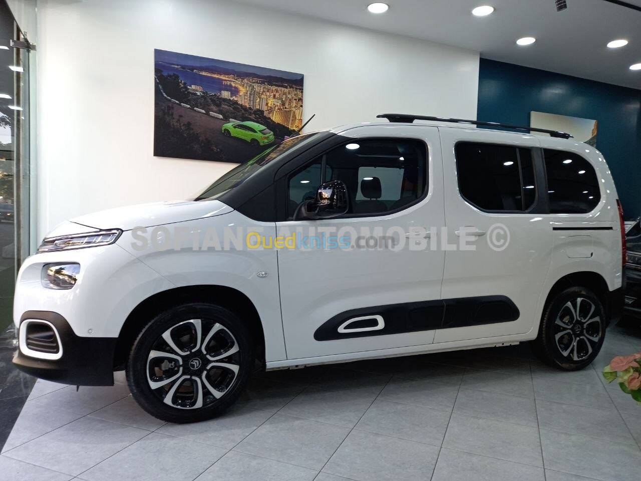 Citroen Berlingo 2023 Allure + Toit