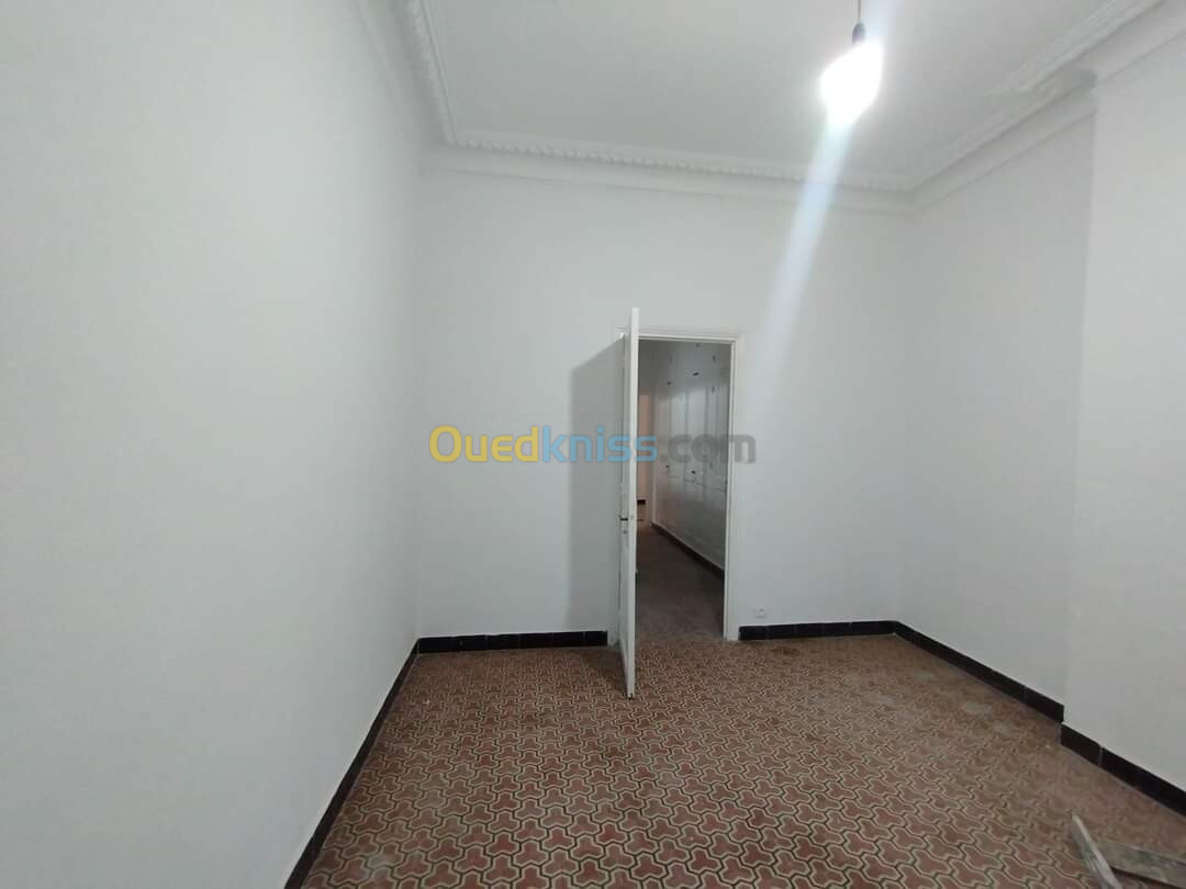 Location Appartement F3 Alger Alger centre