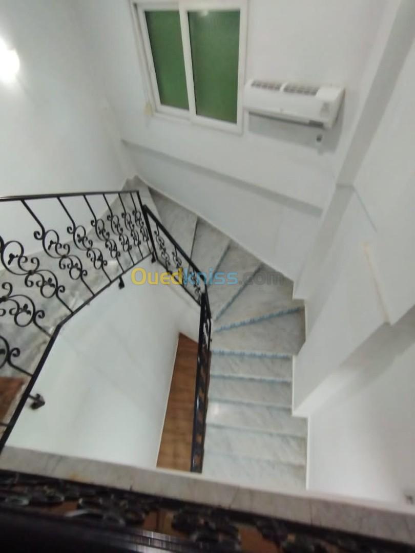 Location Duplex F3 Alger El mouradia