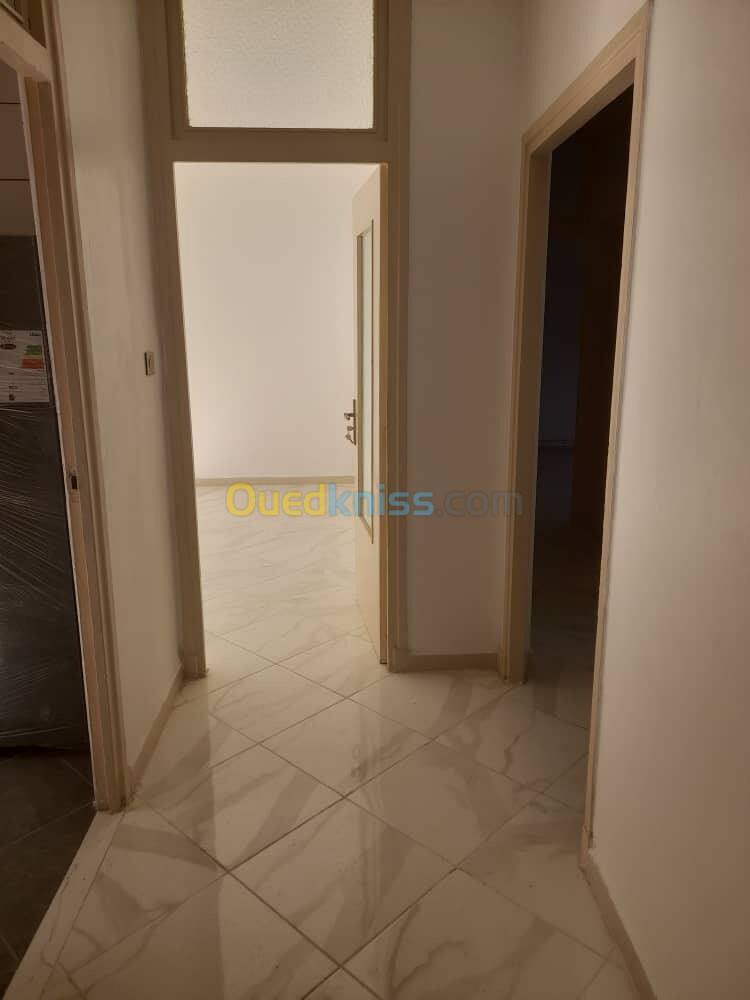 Location Appartement Alger Hydra