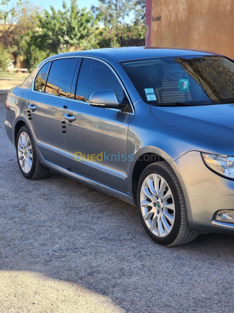 Skoda Superb 2012 Superb