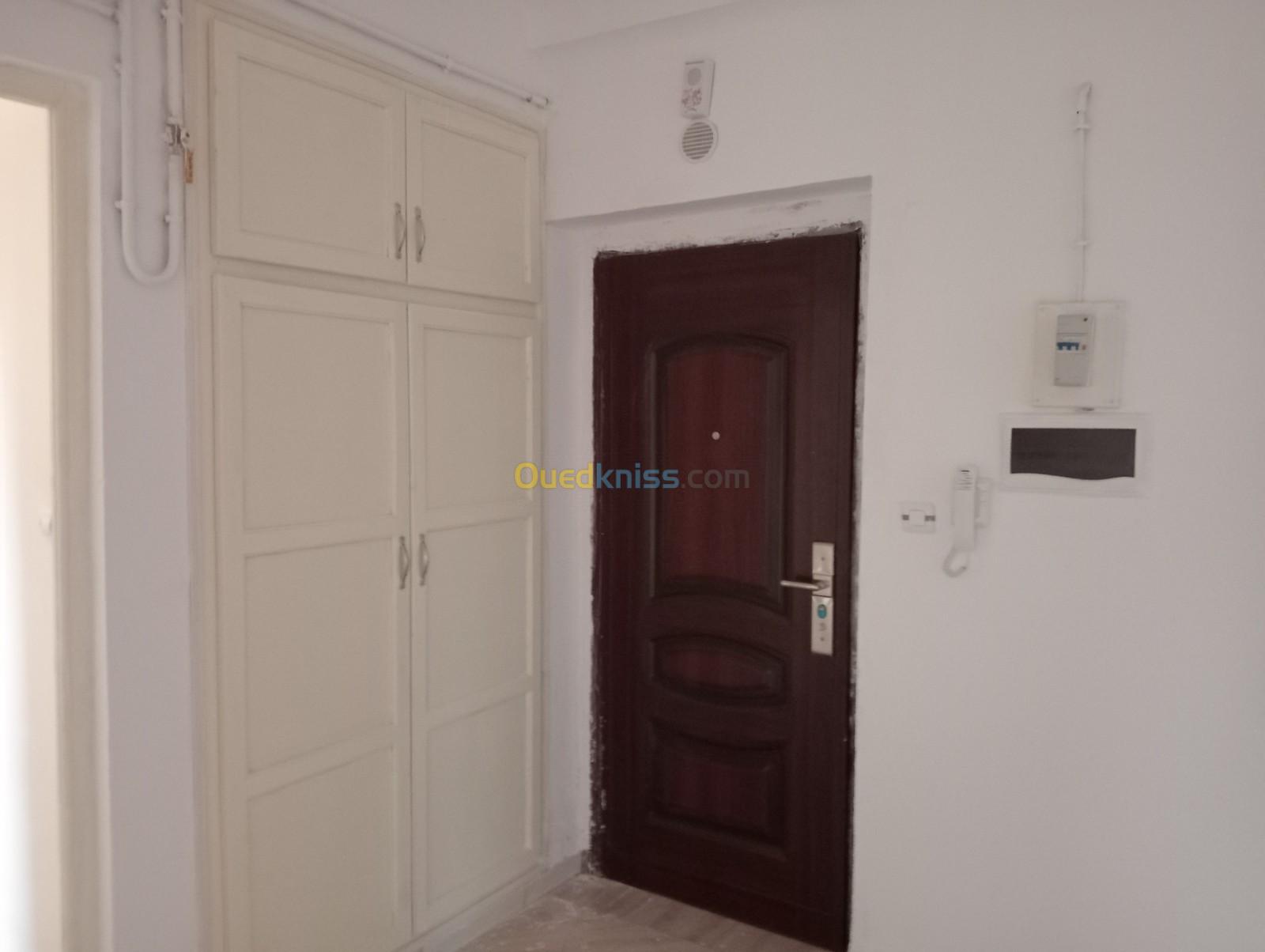 Vente Appartement F4 Relizane El matmar