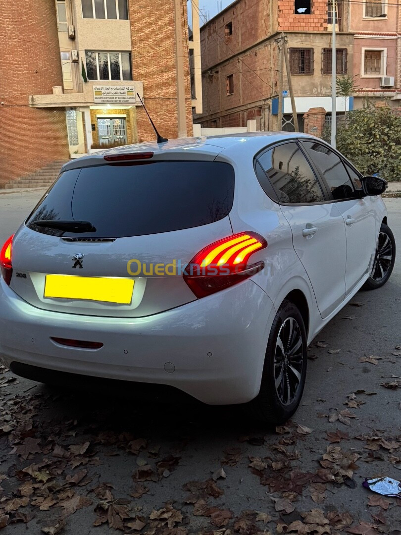 Peugeot 208 2019 Allure Facelift