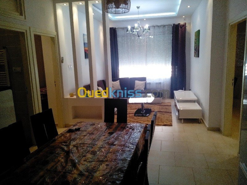 Location Appartement F4 Alger Hydra