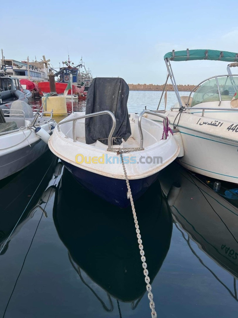 Bateaux Juba marine