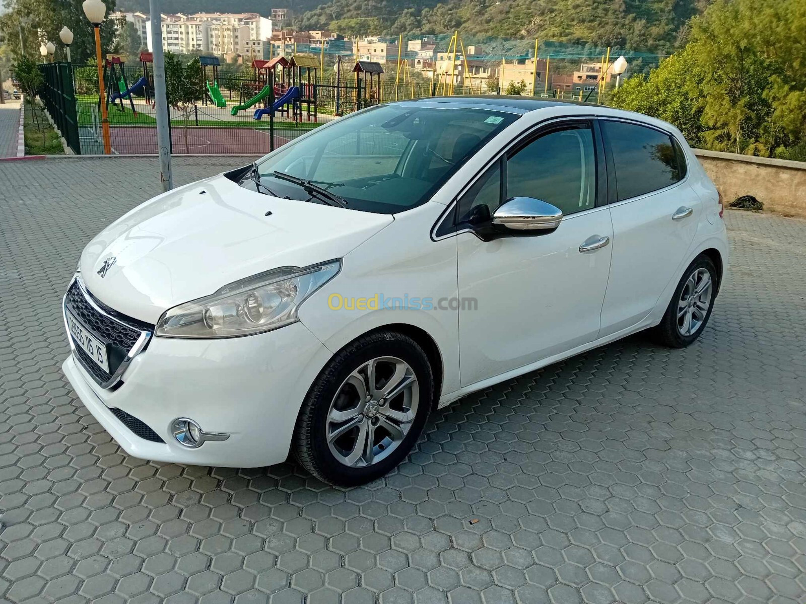 Peugeot 208 2014 Allure