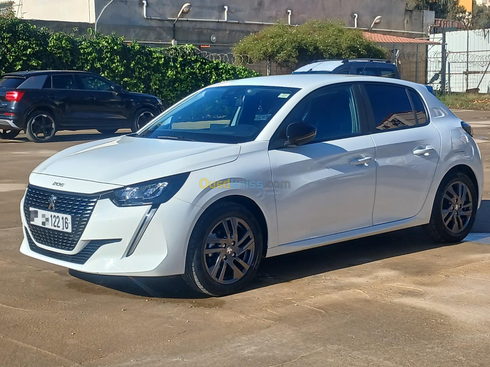 Peugeot 208 2022 