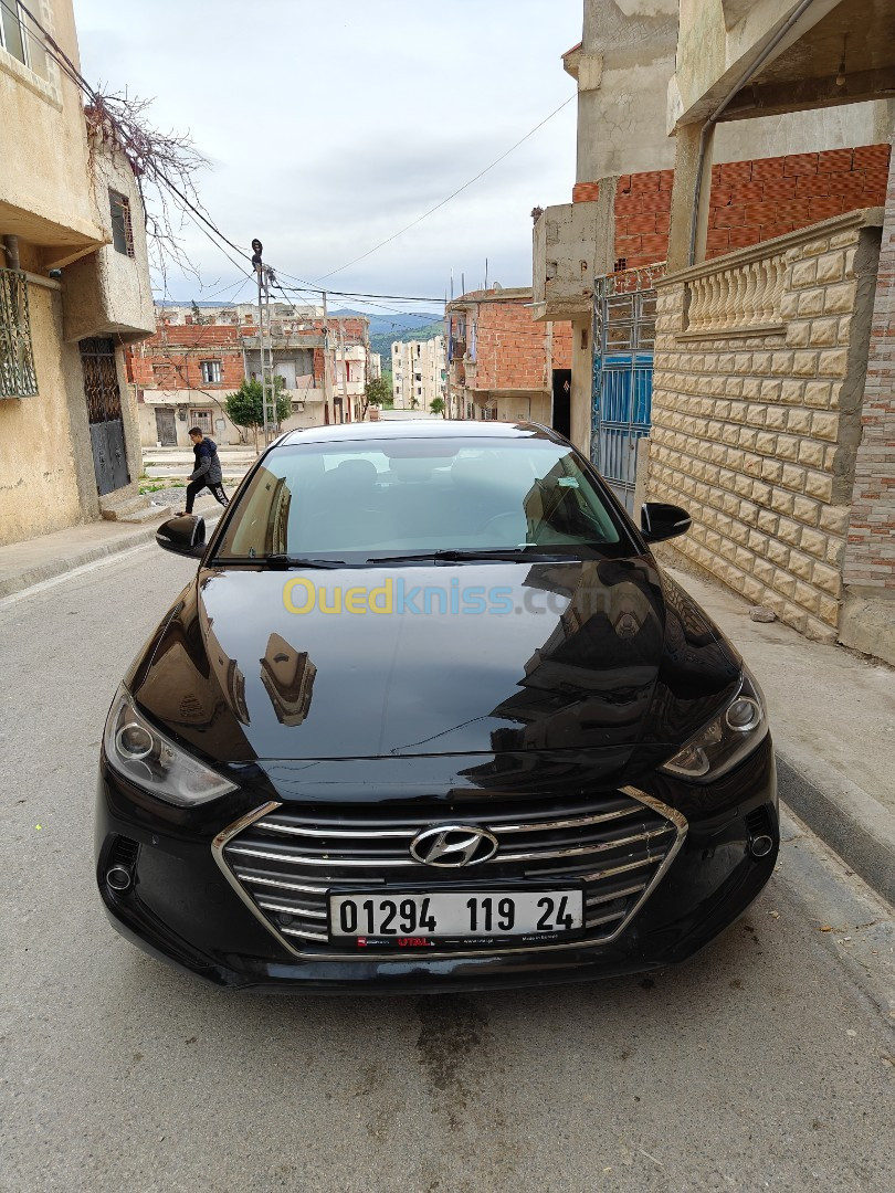 Hyundai Elantra 2019 