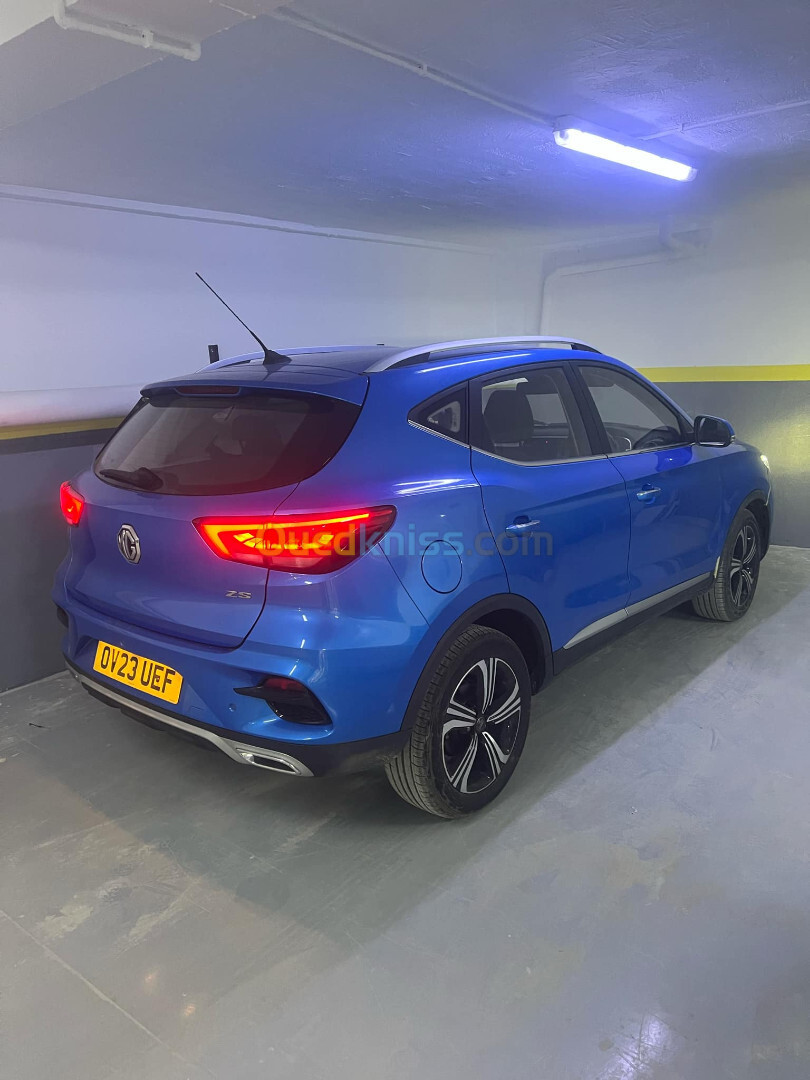 MG ZS 2023 