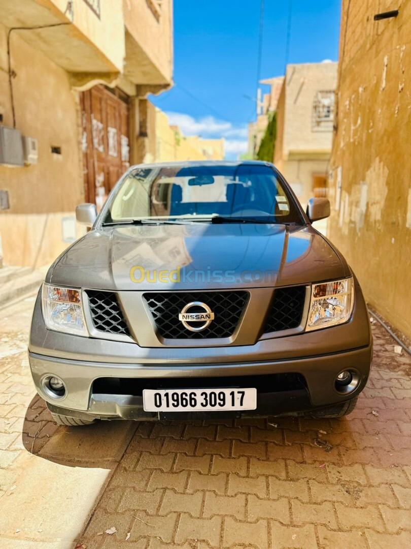 Nissan Navara 2009 Elegance 4x4