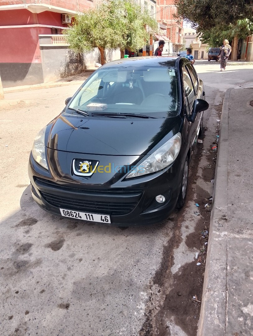 Peugeot 207 2013 