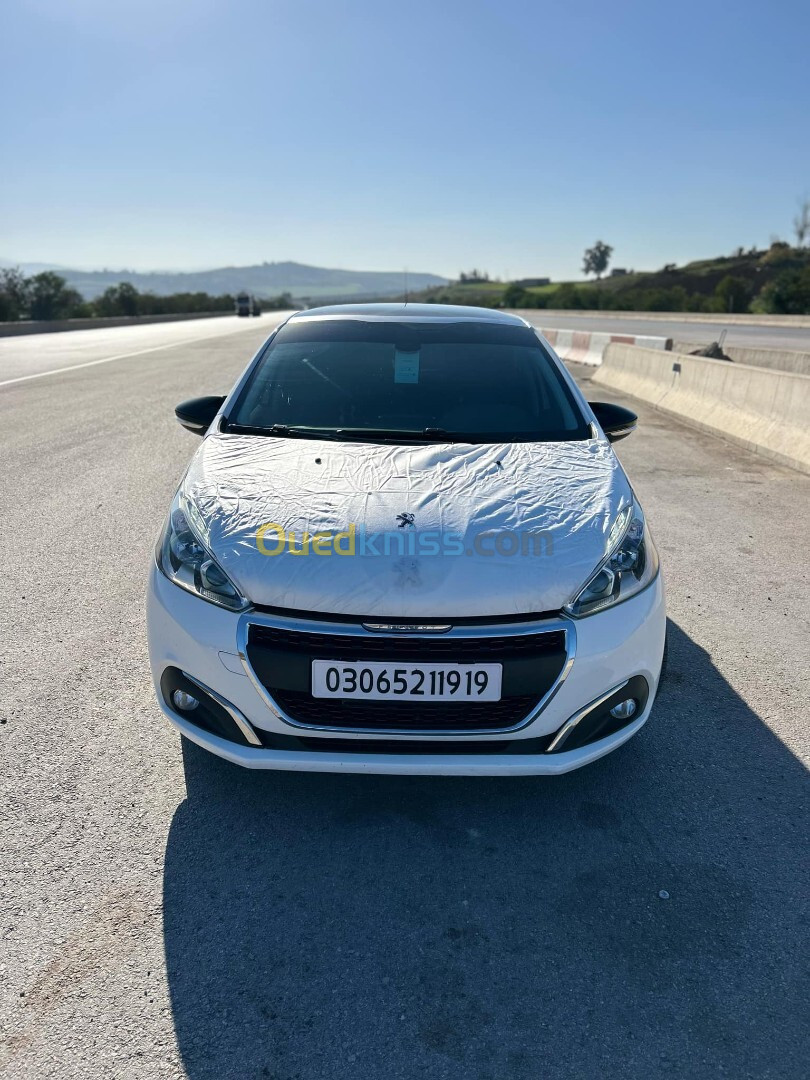 Peugeot 208 2019 GT Line