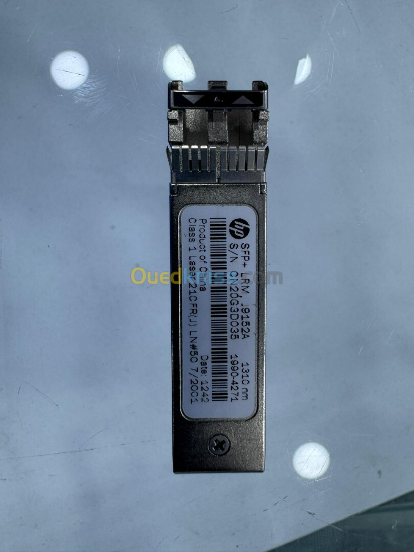 DES CONNECTEUR SFP