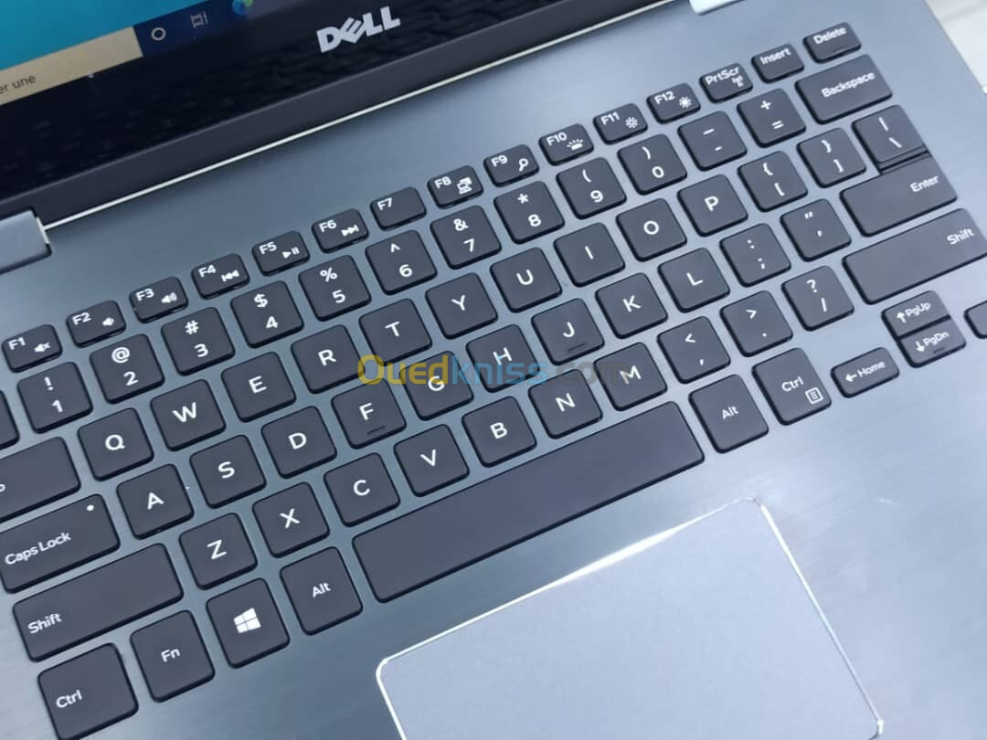 DELL LATITUDE 3379