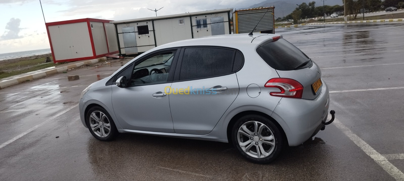 Peugeot 208 2013 Fennec