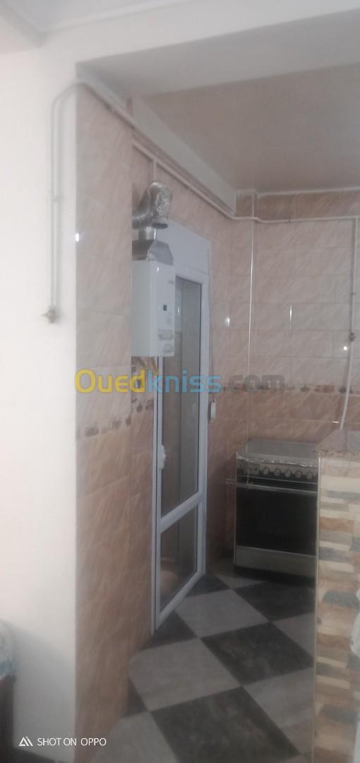 Location vacances Appartement F1 Tizi Ouzou Azeffoun