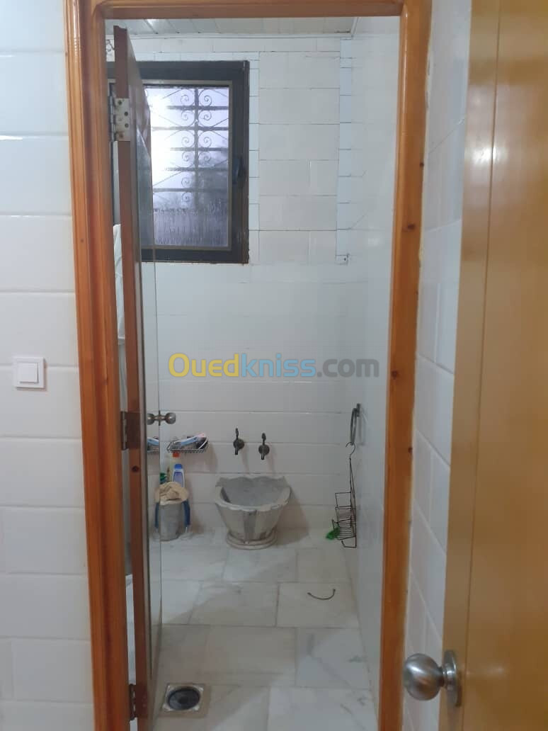 Location Niveau De Villa F5 Alger Bouzareah