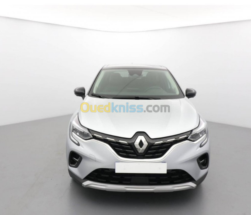 Renault Captur 2023 RENAULT CAPTUR TECHNO 1,5dCi 115ch BVM6 année 2023 Couleur gris métal