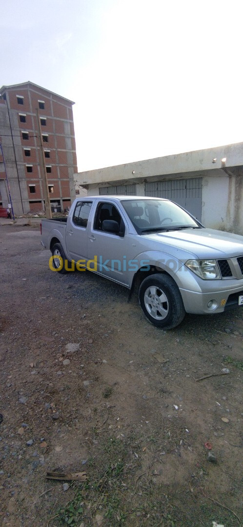 Nissan Navara 2011 Elegance 4x2